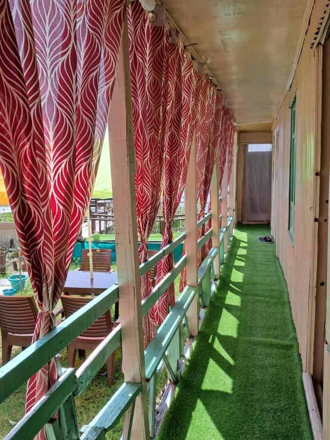 Lakeside Homestay Srinagar Εξωτερικό φωτογραφία
